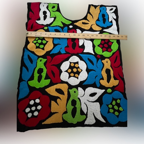 Women's Black Hand embroidered Viscose bohemian blouse top summer (L) NWT - Picture 4 of 4